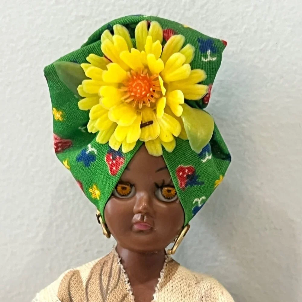 Vintage 1970s Calypso Queen Doll St Thomas Caribbean Bahamas Island Souvenir